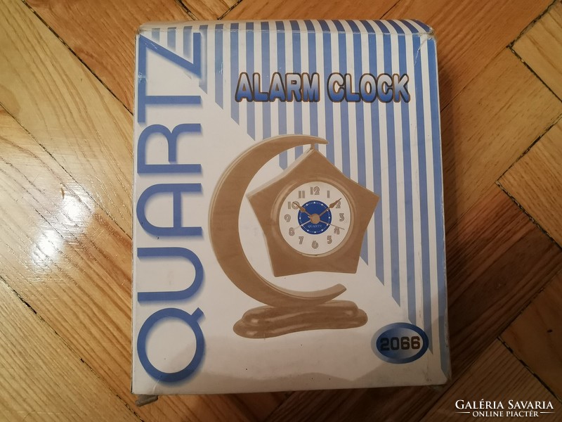Quartz alarm clock | quartz clock | 14*12 cm | moon shaped