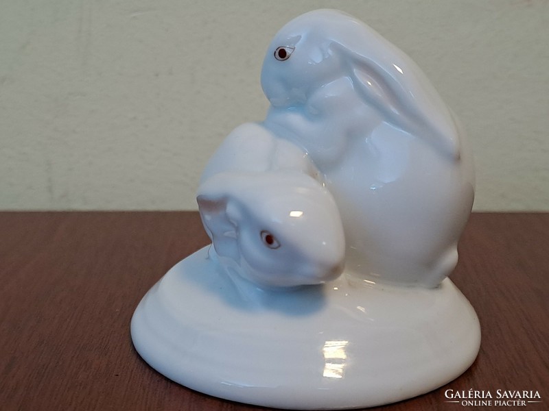 Flawless! Hand-painted Herend rabbits / bunny pair