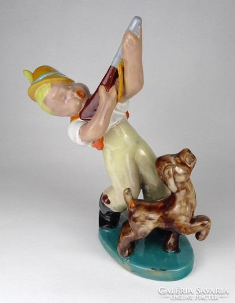 1C577 old hunter boy ceramic figure with hops 26.5 Cm