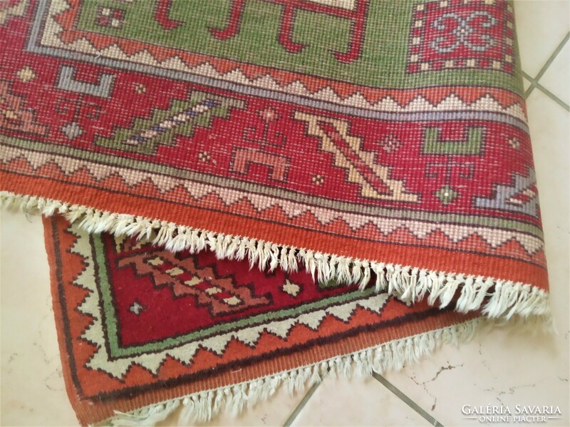 Old Kazakh carpet - 100x155 cm