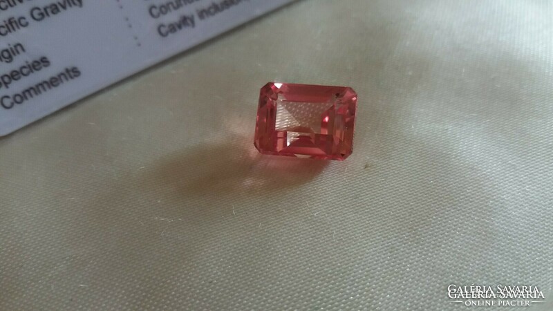 2.15 Ct padparadscha .With certificate