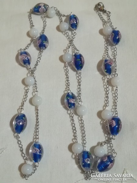 Handmade Murano glass pearl necklace.