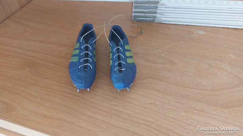 (K) Retro kis stoplis cipőcskék visszapillantóra