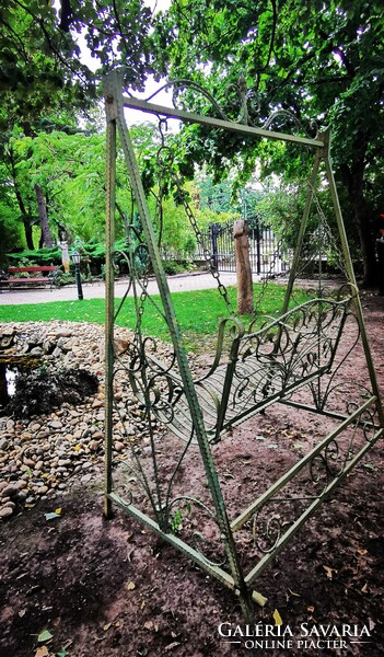 Fabulous wrought iron garden hammock