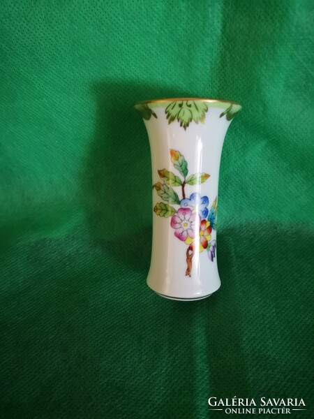 Herendi VBO (Victoria) porcelán 'ibolya' váza (Viktória)