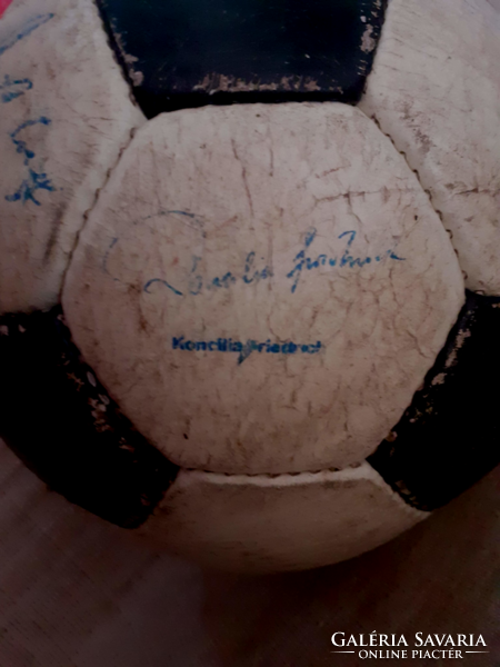 1967/68-Austrian national football ball relic with players' signatures and small flag