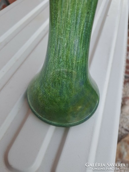 Green rare shaped vase cracked beautiful veil glass veil Carcagi berekbürdő glass