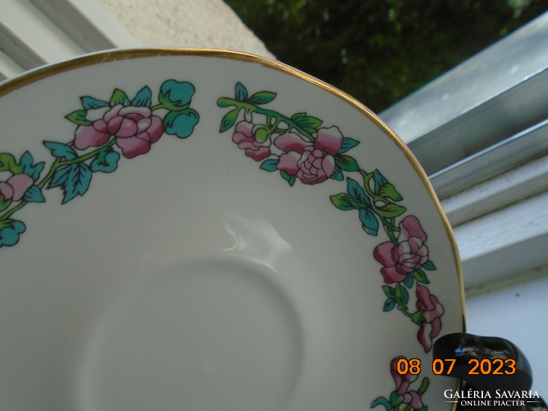 Brand new Fenton antique English fine porcelain colorful flower pattern plate with gold rim strip