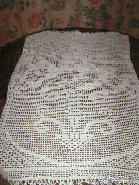 Beautiful antique baroque flower basket hand crocheted curtain / tablecloth