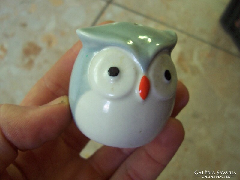 Porcelain owl salt shaker