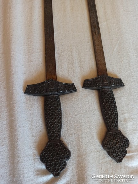 2 medieval sword replicas from a legacy