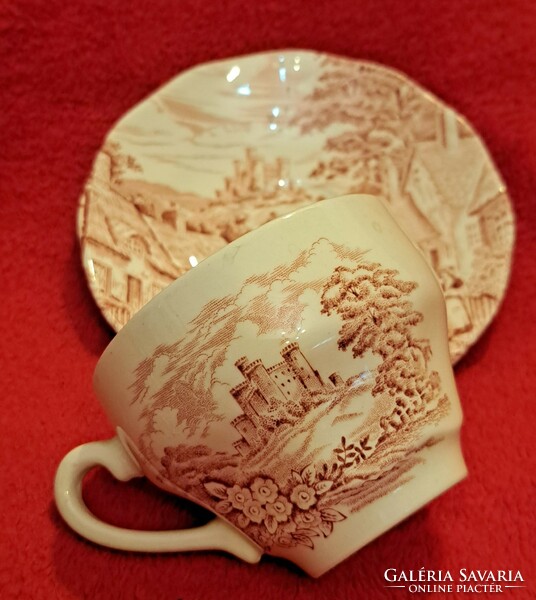 6 English medieval castle porcelain teacups with saucers (m3913)