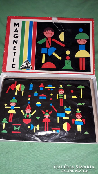 Old tofa wooden magnetic picture puzzle game with box as shown in the pictures