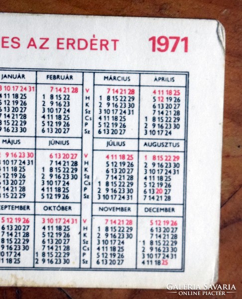 The card calendar for the forest is 20 years old, 1971