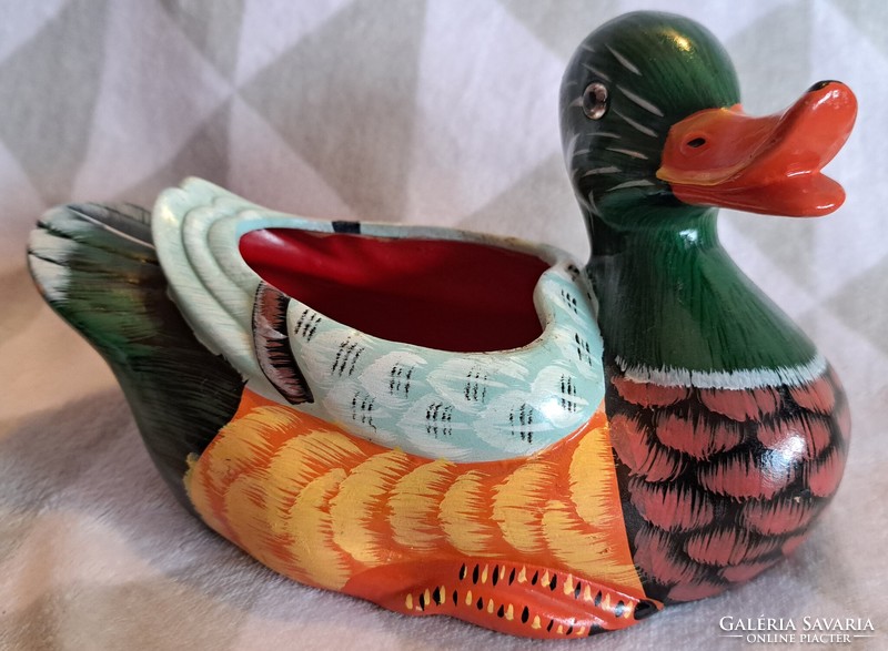 Metal duck basket, duck ornament (m3864)