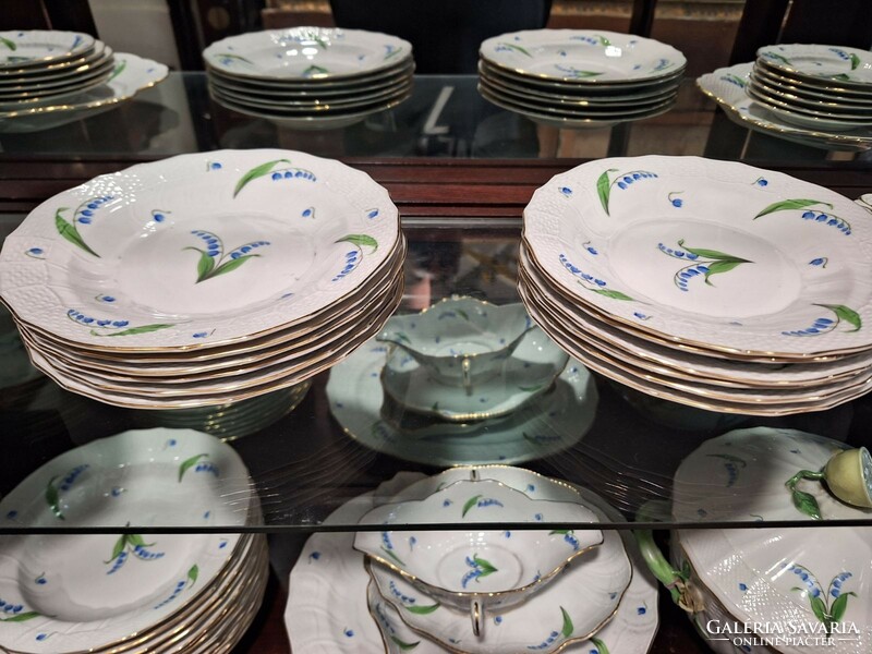 Óherend 122-piece tableware with bluebell pattern