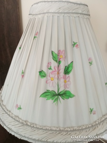 Large table lamp with Herend flower pattern