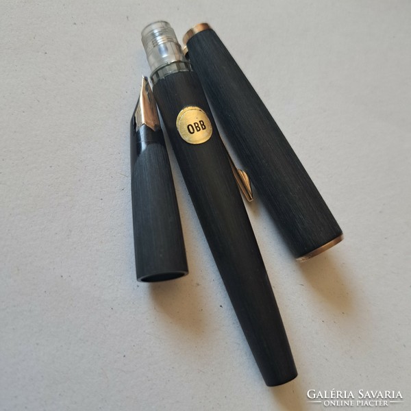 Montblack fountain pen with gold nib