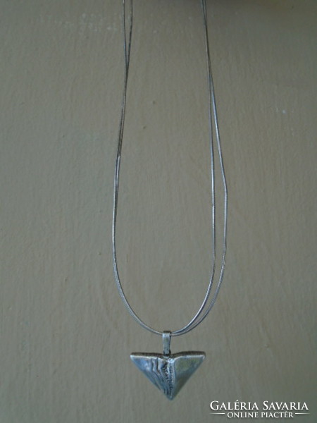 Skandináv 925 ezüst medál 2 soros lánccal igazi ritkaság nehéz kis ékszer cca 3 cm mesterjelzéssel