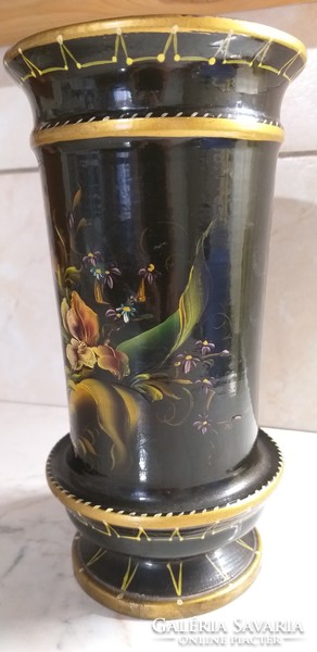 Kézi festésű fa váza