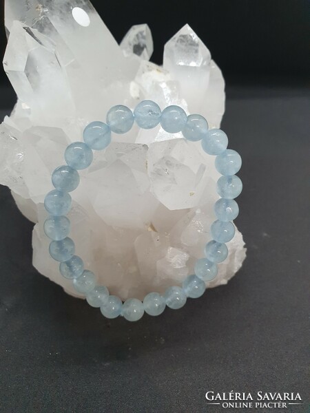 Aquamarine mineral ball bracelet (8 mm)