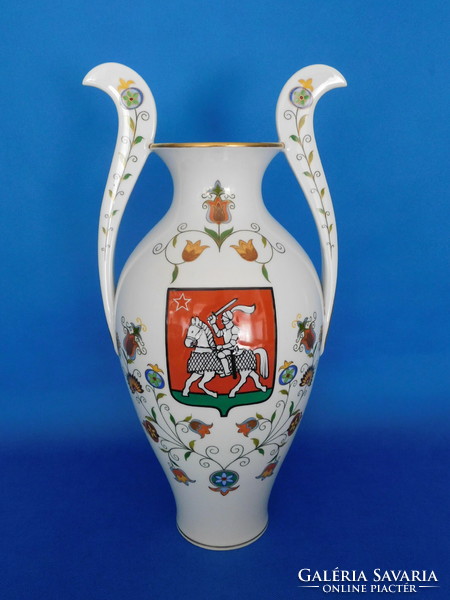 Unique Hungarian decorated vase from Herend