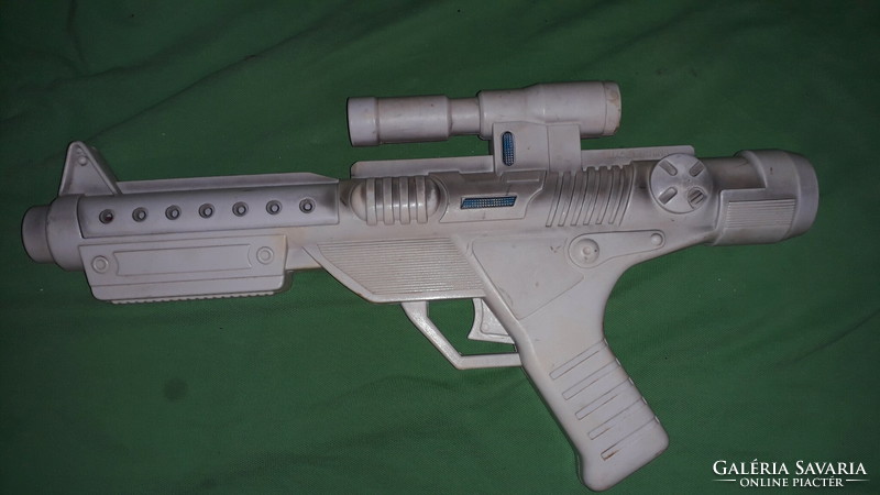 Retro STAR WARS plasztik rohamosztagos kézi fegyver ,sugárvető, lézer puska 40 cm a képek szerint