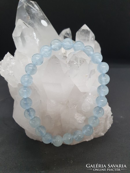 Aquamarine mineral ball bracelet (8 mm)