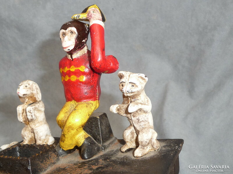 Old Cast Iron Bushing American Figural Bushing Joke Monkey Bushing