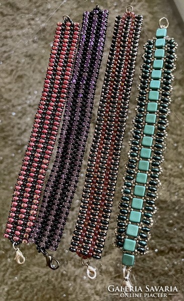 Beaded mauve, purple blue women's pearl bracelet handmade unique
