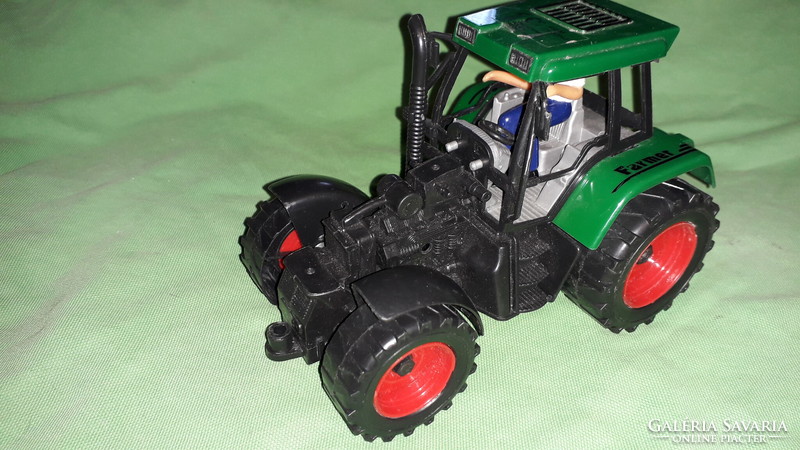 Retro plasztik tologatós traktor 15 x 10 cm játék a képek szerint