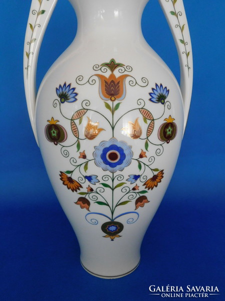 Unique Hungarian decorated vase from Herend