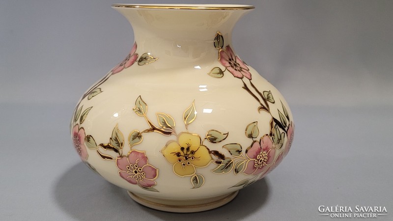 Ritka Zsolnay kézzel festett porcelán váza