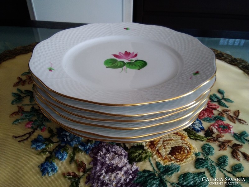Herend cake set, rare water lily - cyclamen with a hand-painted pattern.