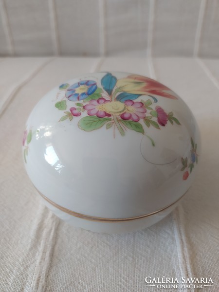 Herendi - bonbonnier, flawless, with beautiful hand-painted flower decor, 10 cm