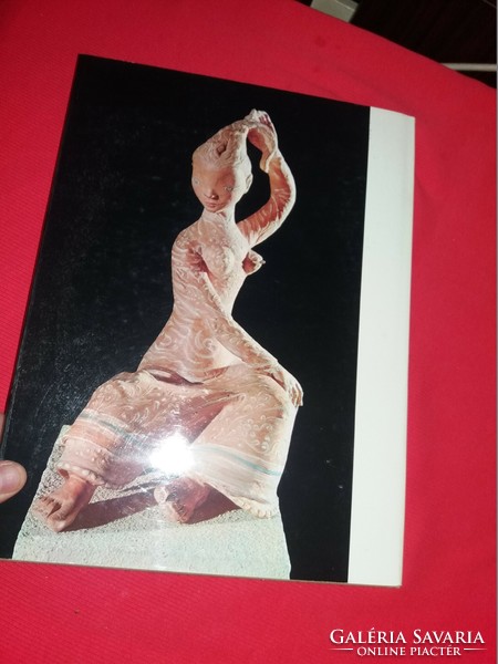 1985. Ilona P. Brestíánszky: the life and works of Margit Kovács thick illustrated book album corvina