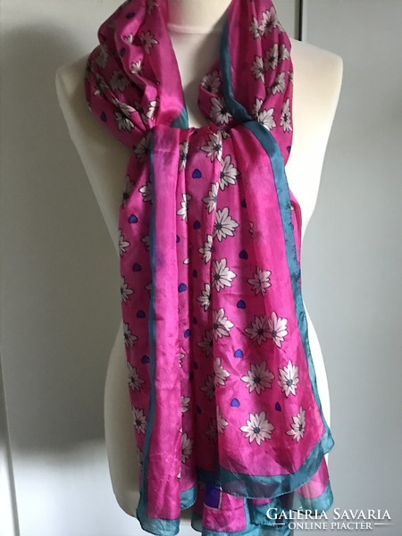 Huge silk scarf in fuchsia base color with small beige flowers, 180 x 115 cm!