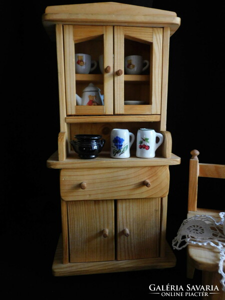 Pine baby furniture (dining room) with accessories