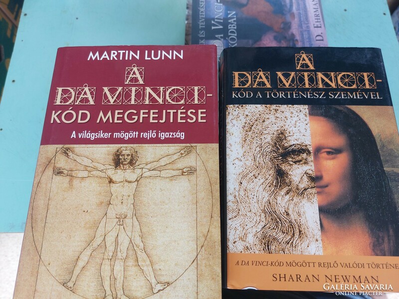 Dan Brown és Da Vinci könyvek 14 darab. 12900.-Ft.