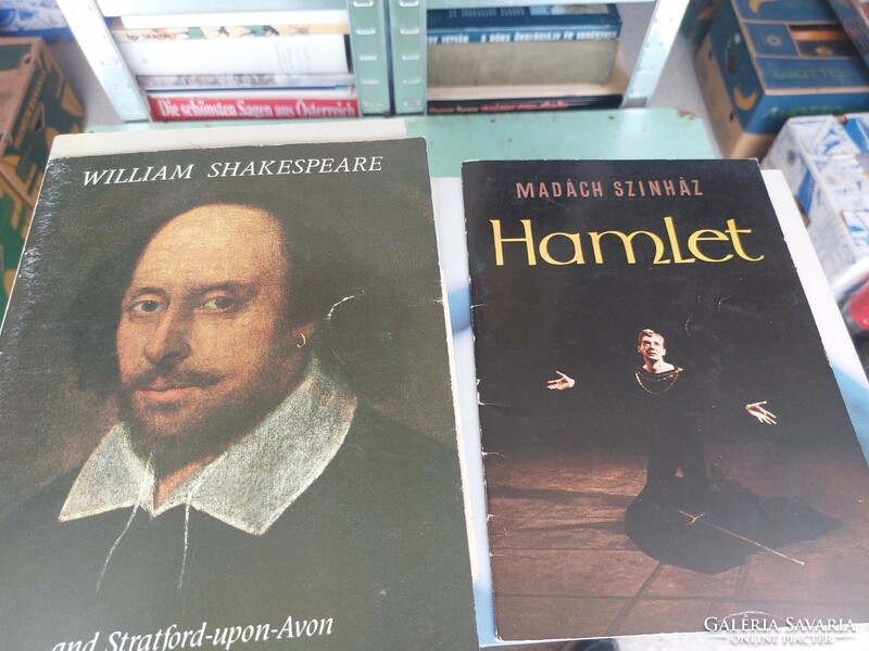 Shakespeare 24 könyve egyben.24900.-Ft-
