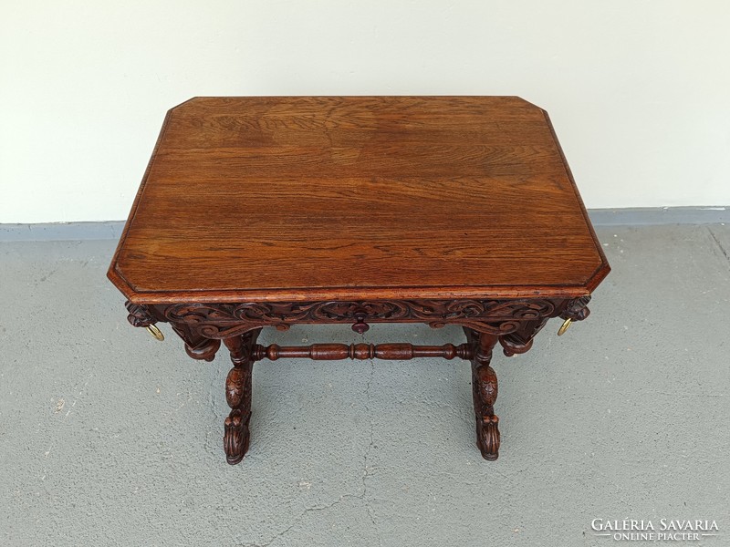 Antik kis asztal reneszánsz dúsan faragott fiókos fa 995 7686