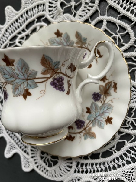 Wonderful royal albert lorraine english bone china cup set