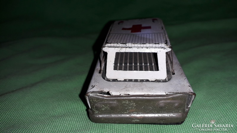Old sheet metal sheet metal flywheel usa buick rare ambulance toy car as shown in the pictures