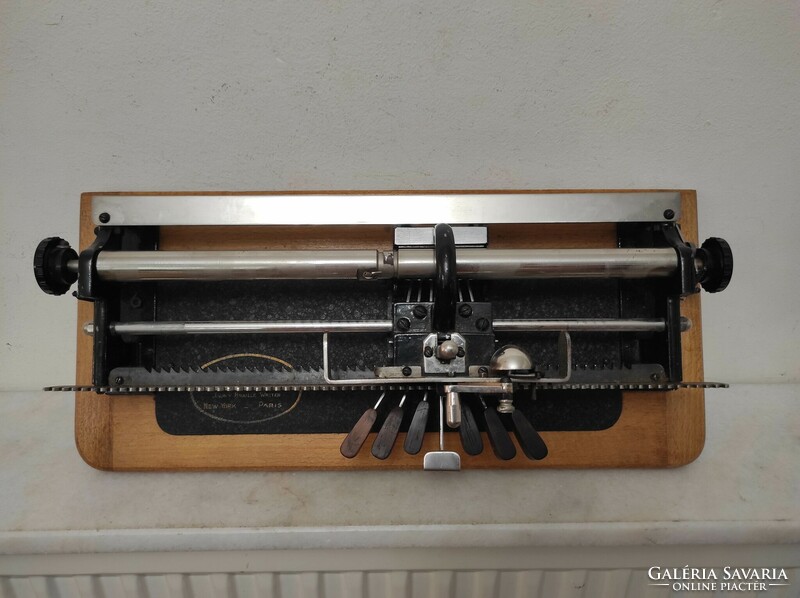 Antique braille typewriter 579 7569