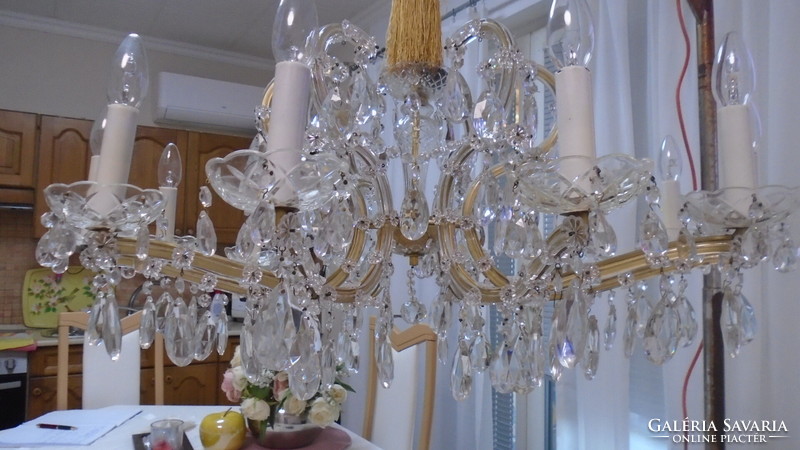 A beautiful huge antique crystal chandelier with 12 arms, complete and flawless, can be installed immediately