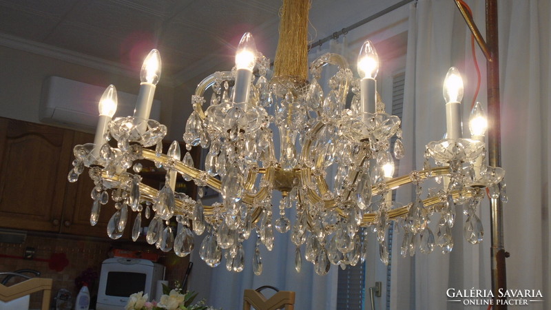 A beautiful huge antique crystal chandelier with 12 arms, complete and flawless, can be installed immediately