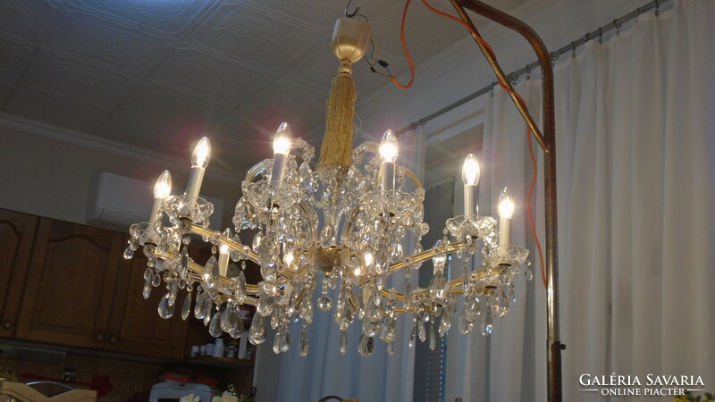 A beautiful huge antique crystal chandelier with 12 arms, complete and flawless, can be installed immediately