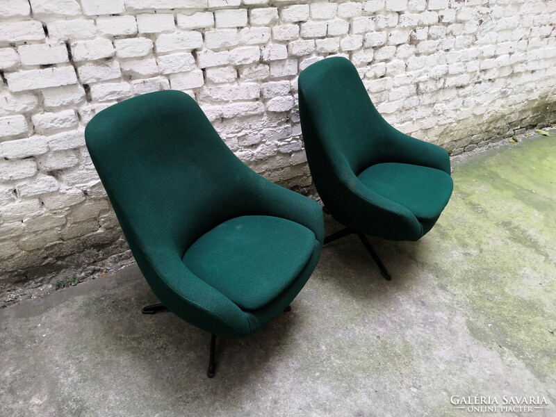 A pair of Hungarian retro armchairs from the 70s in mint condition! #082