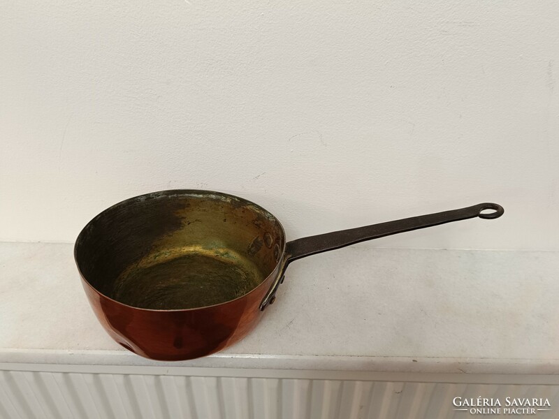 Antique tinned kitchen tool red copper pan with large handle and iron leg with dent 974 7636