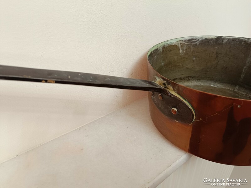 Antique tinned kitchen tool red copper pan with large handle and iron leg with dent 977 7639